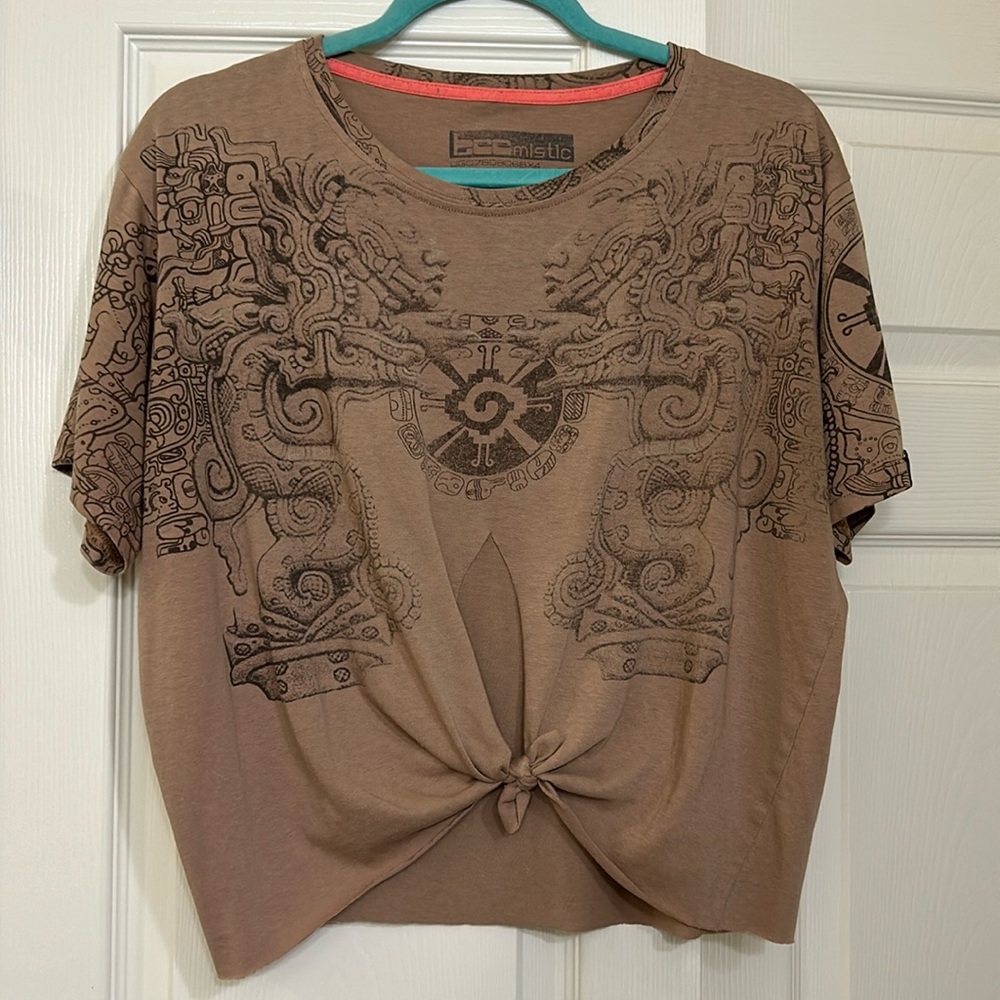 Bee mistic large brown crop top